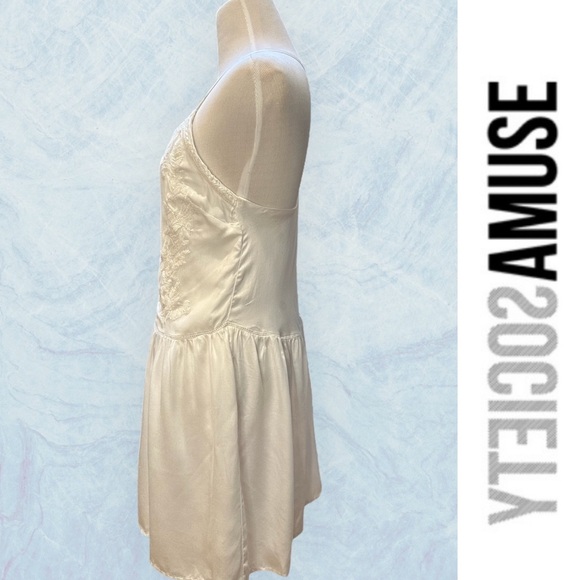 Society Amuse White Sundress with Embroidered Detail, Size XS, MSRP $68 - Picture 3 of 8